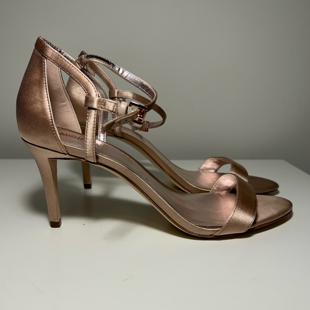 Michael Kors - rose heels size 10 new